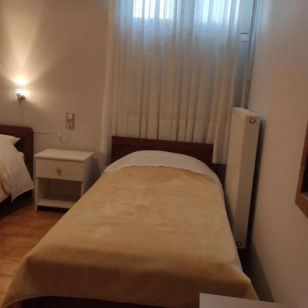 约阿尼纳 叶莱妮旅馆酒店 外观 照片