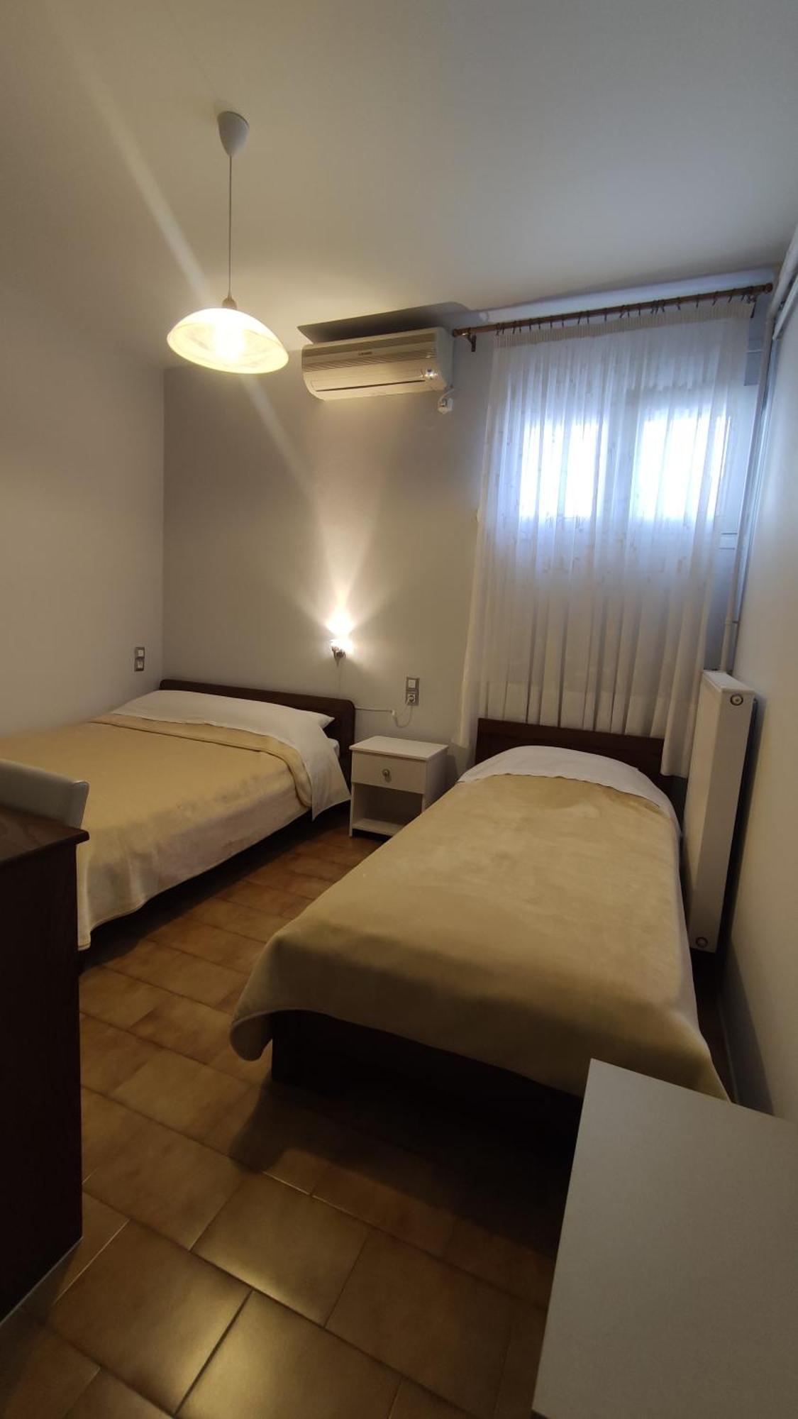 约阿尼纳 叶莱妮旅馆酒店 外观 照片