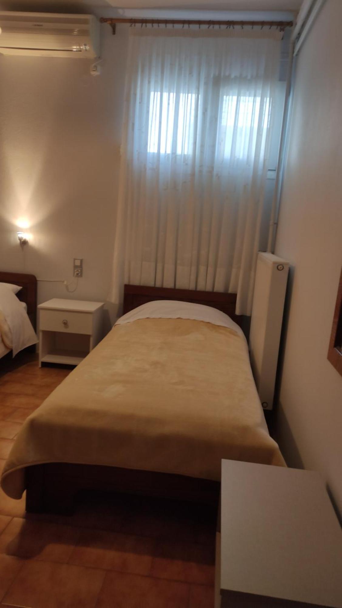 约阿尼纳 叶莱妮旅馆酒店 外观 照片